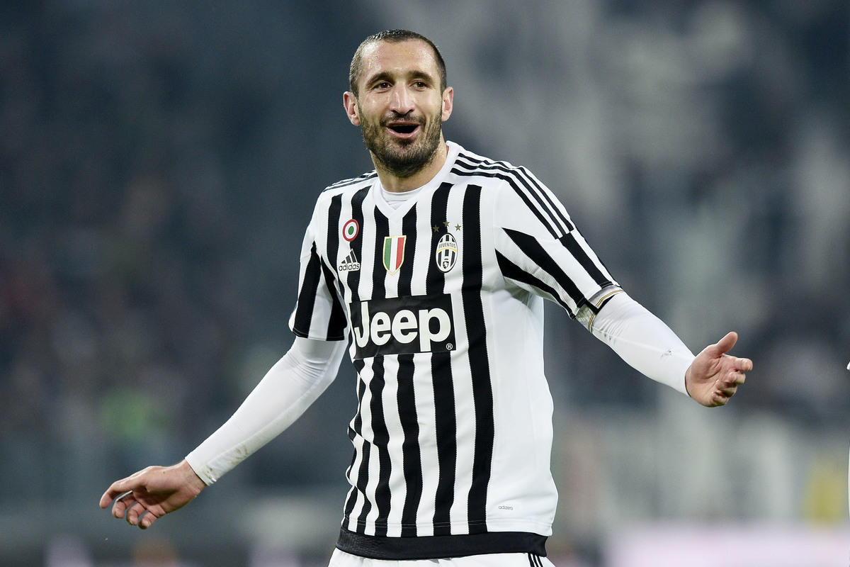 Juventus, Chiellini in tackle sul Napoli: «Macché arbitri, Juve prima perché la più forte»