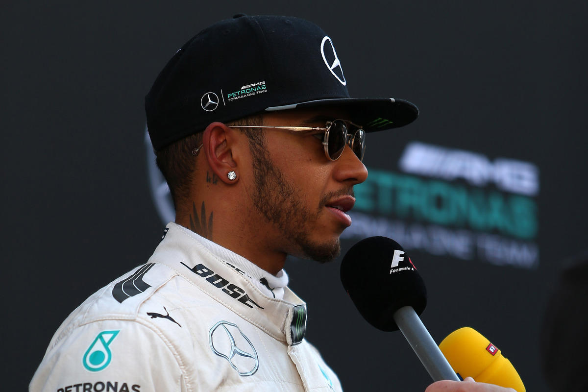 F1 Mercedes, Hamilton: «No al sistema di sicurezza halo»