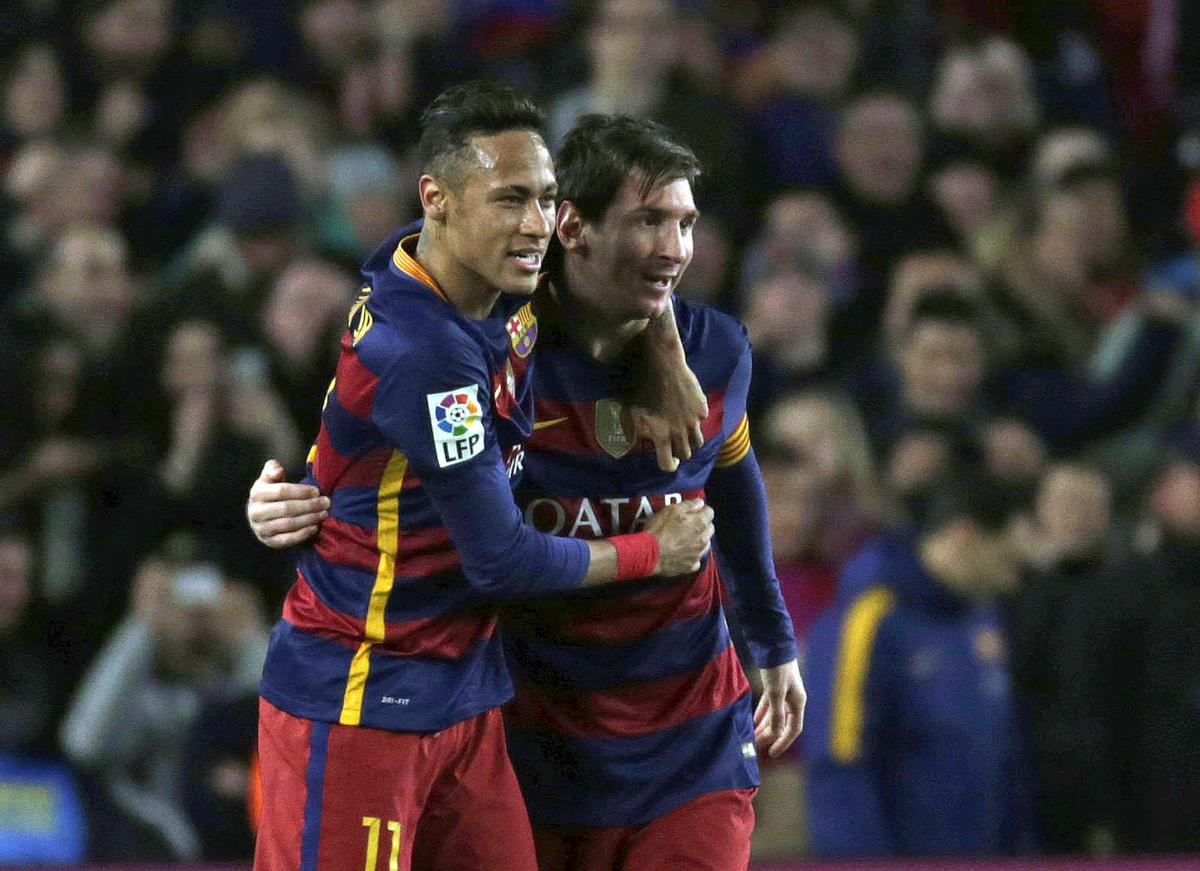 Liga: Barcellona-Siviglia 2-1, 34ª gara senza sconfitte