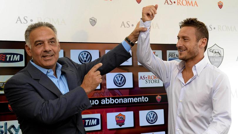 Roma, Pallotta: «Totti resterà nella Roma, lo amo»