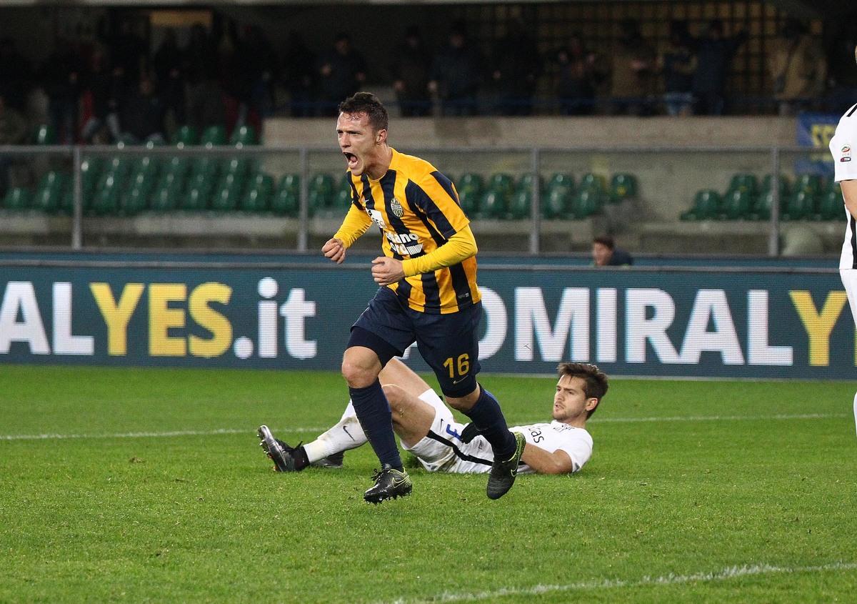 Serie A Verona, out Siligardi: fermato dalla febbre