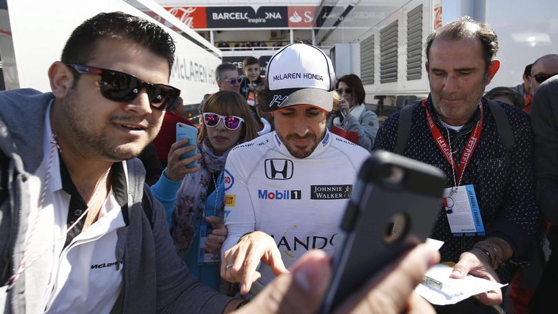 F1, dalla Spagna: «Mercedes voleva Alonso al posto di Hamilton»