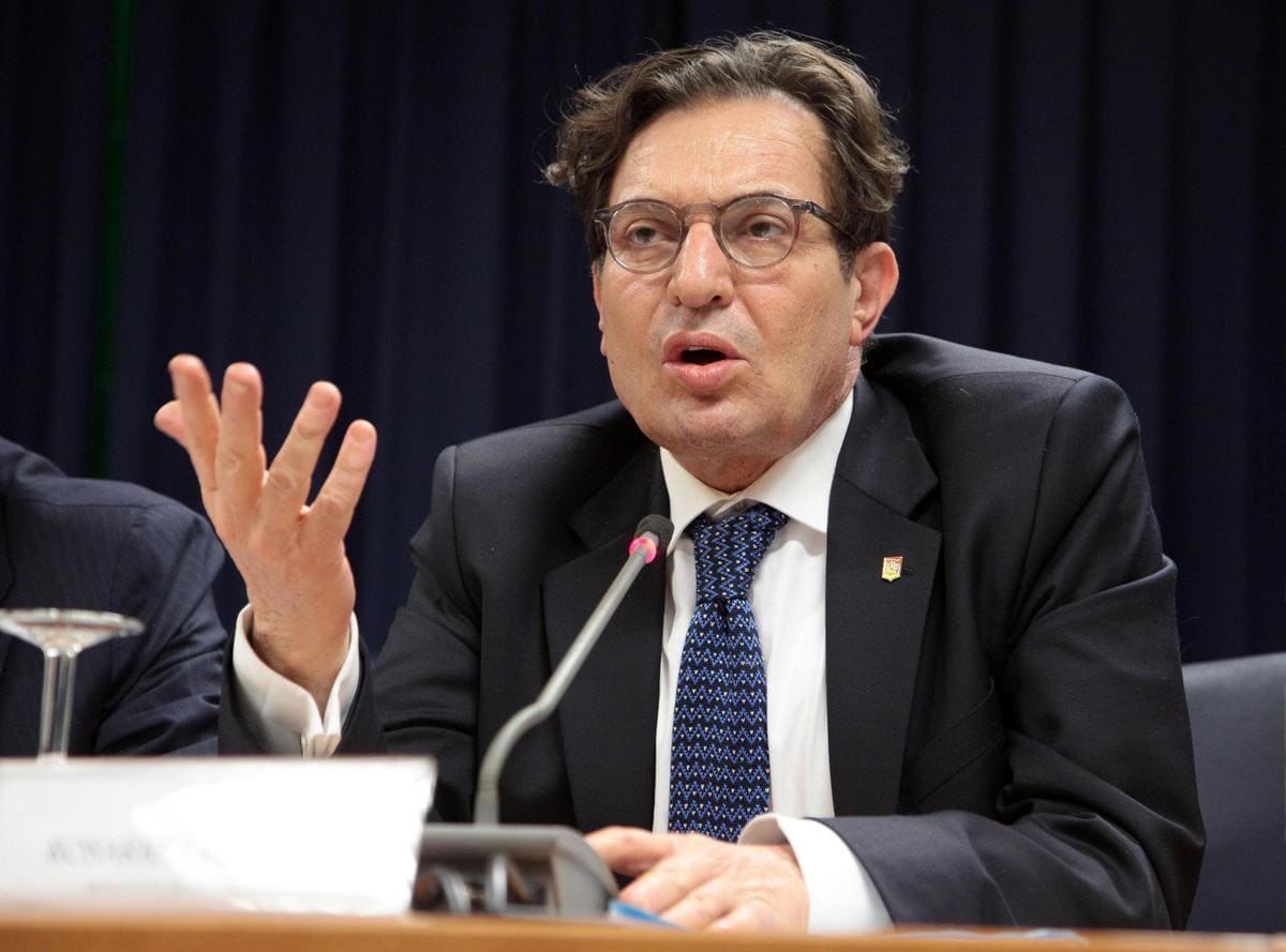 Crocetta: «Il popolo è della Juventus, la casta tifa Inter»