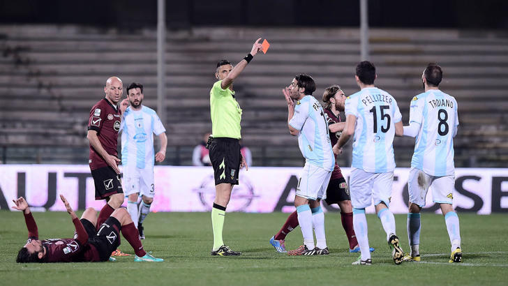 Serie B, Giudice Sportivo: 14 squalificati per la 30^ giornata
