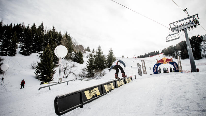 Snowboard freestyle, acrobazie verso le Olimpiadi al World Rookie Tour