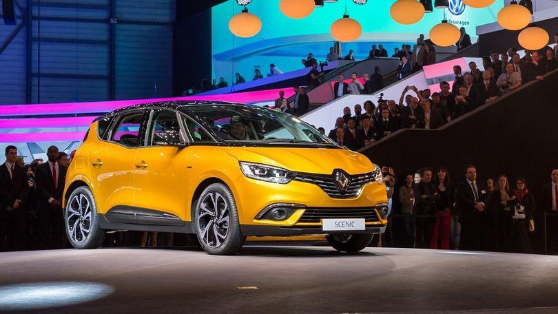 Nuova Renault Scénic, più sicura e anche ibrida