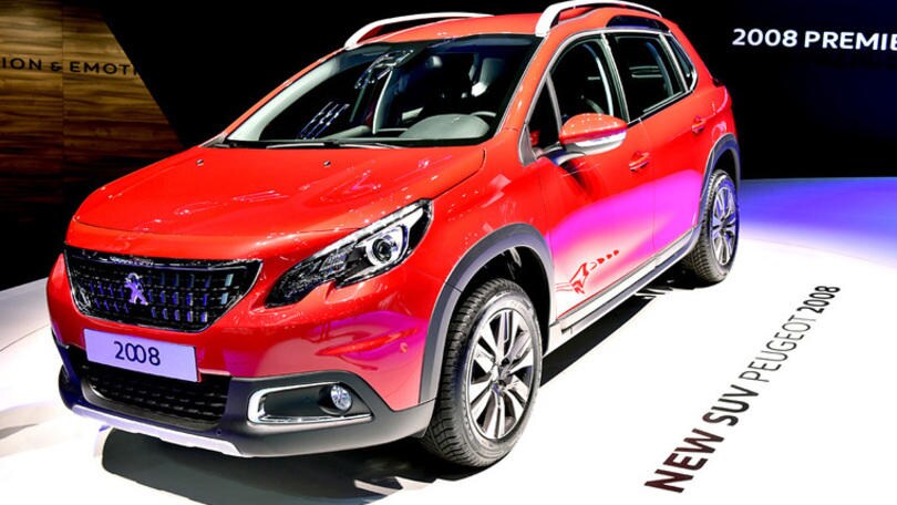 Nuova Peugeot 2008, la leonessa è anche GT