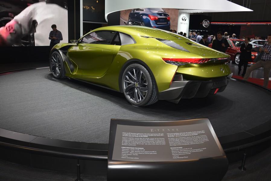 DS E-TENSE: sportiva elettrica da 360 km