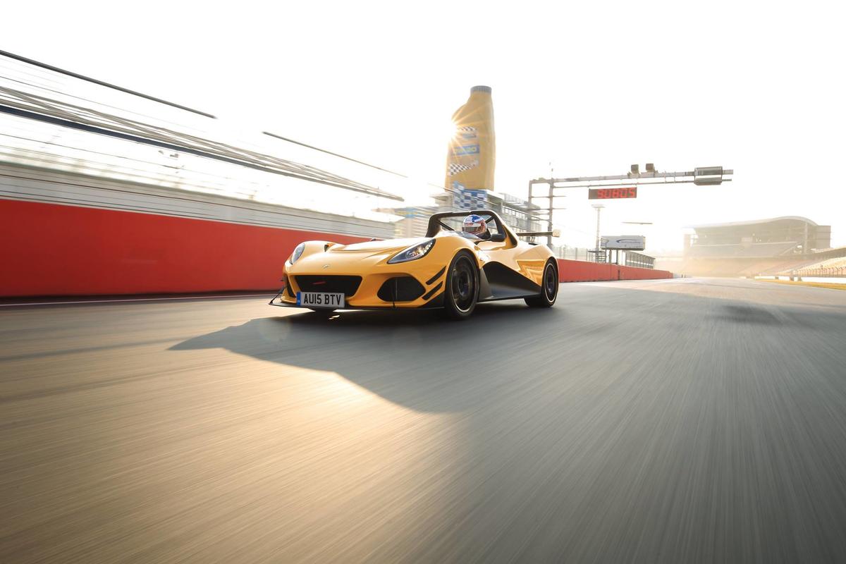 Lotus 3 Eleven, piccola ma già da record