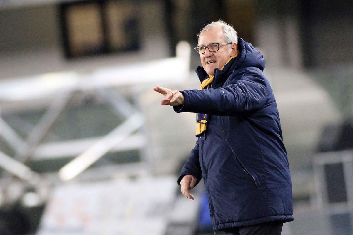 Serie A Verona, Delneri: «Importante non retrocedere mentalmente»