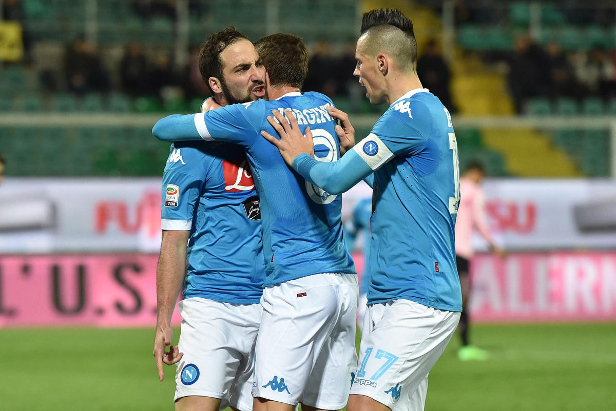 Serie A, Palermo-Napoli 0-1: la Juventus chiama, Higuain risponde