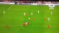 FOTOSEQUENZA Bayern-Juventus, strepitosa ripartenza di Morata: gol di Cuadrado!