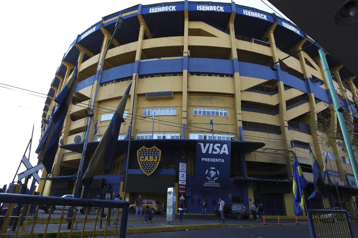 Boca Juniors, Noel Gallagher visita la Bombonera di Tevez
