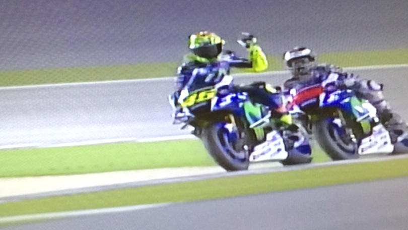 Rossi-Lorenzo: è ancora tensione in prova