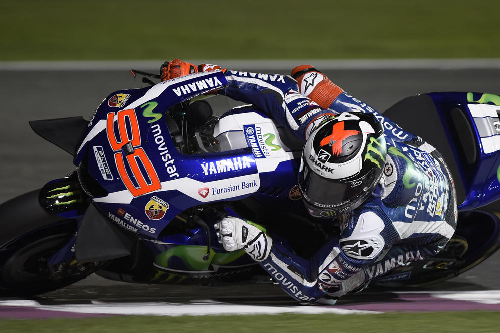 MotoGP Qatar, qualifiche: pole di Lorenzo, Rossi a 0”200