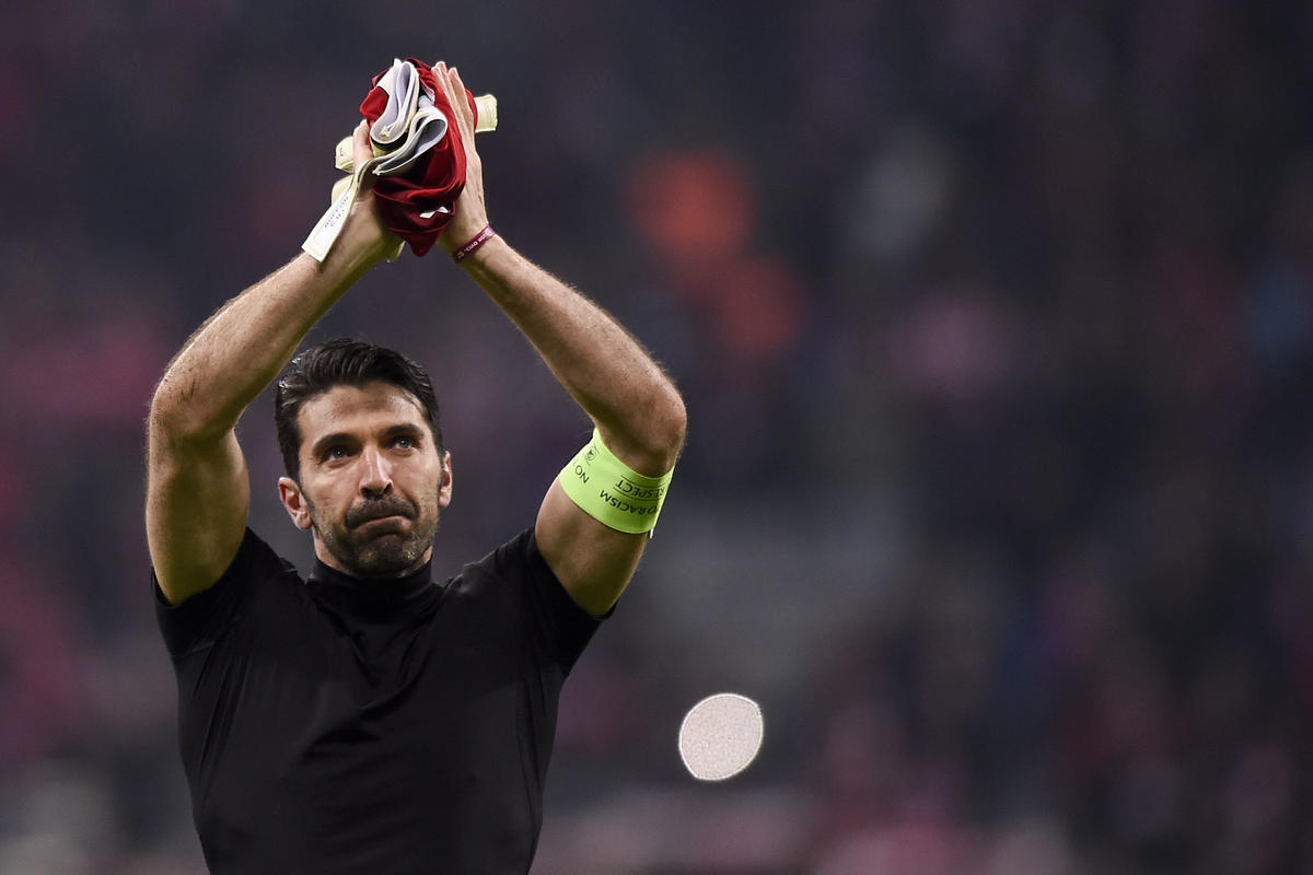 Juventus: a 4’ è storia, Buffon è già leggenda