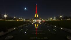 Attentati Bruxelles, da Roma a Parigi, i monumenti si illuminano con i colori del Belgio