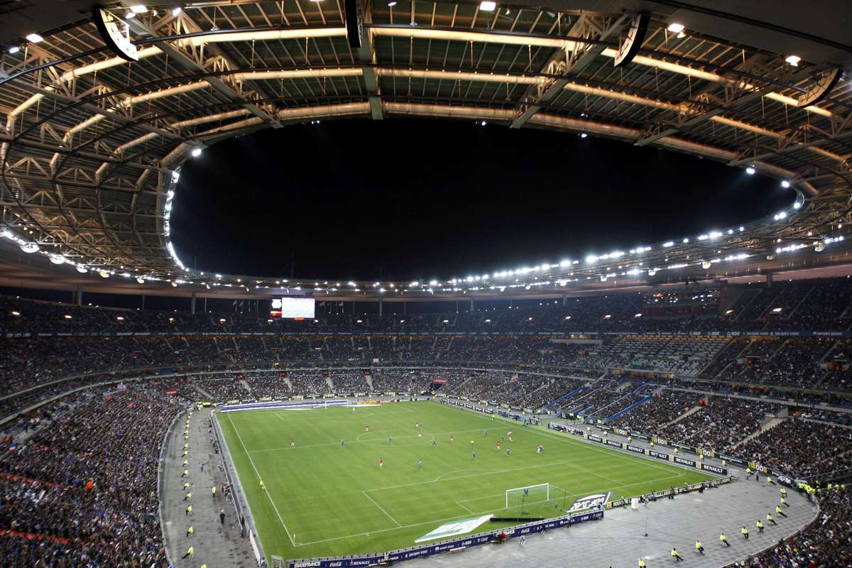 L'Uefa smentisce Abete: «Europei non a porte chiuse»