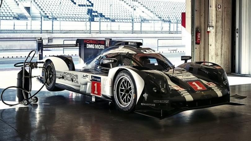 Porsche presenta il “mostro” da 900 cv