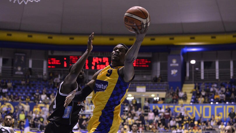 Basket Serie A, Torino cerca il colpaccio