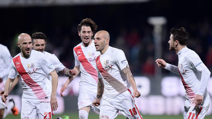 Serie B, Bari pronto al salto: col Cesena vittoria a 2,15