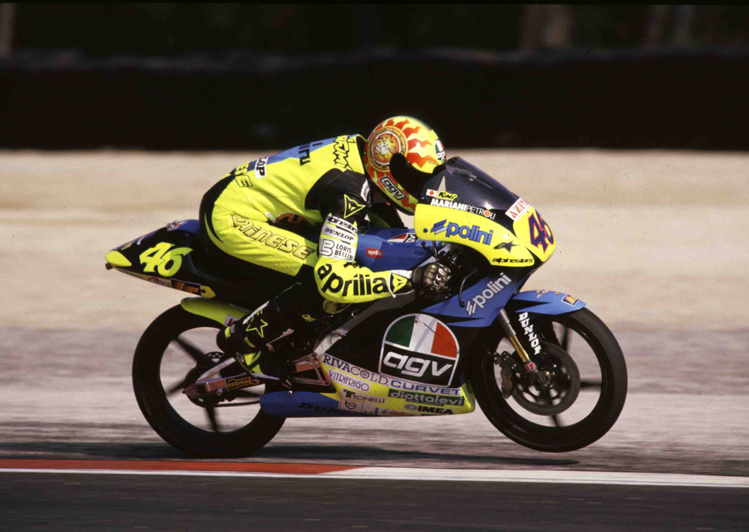 Rossi, 20 anni di gare e una vita da “mito”