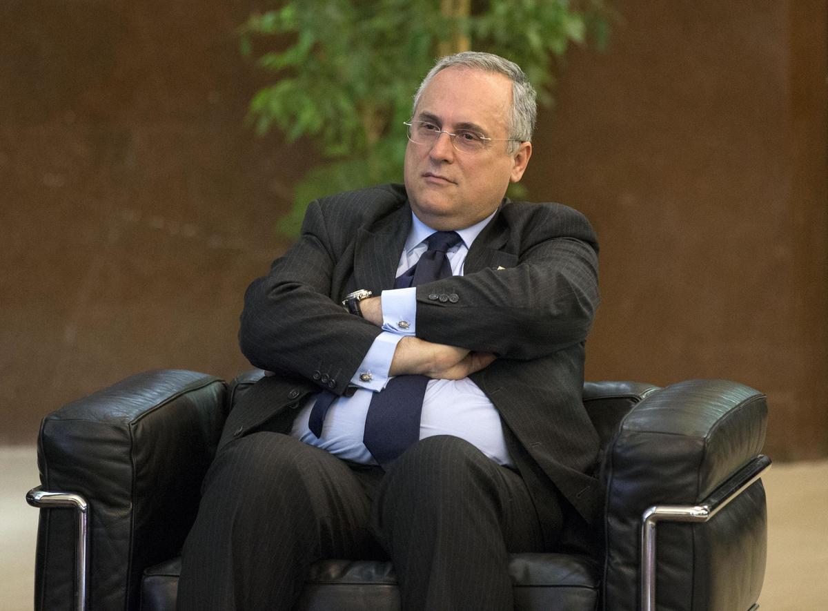 Conte, schiaffo a Lotito: fuori dallo spogliatoio della Nazionale