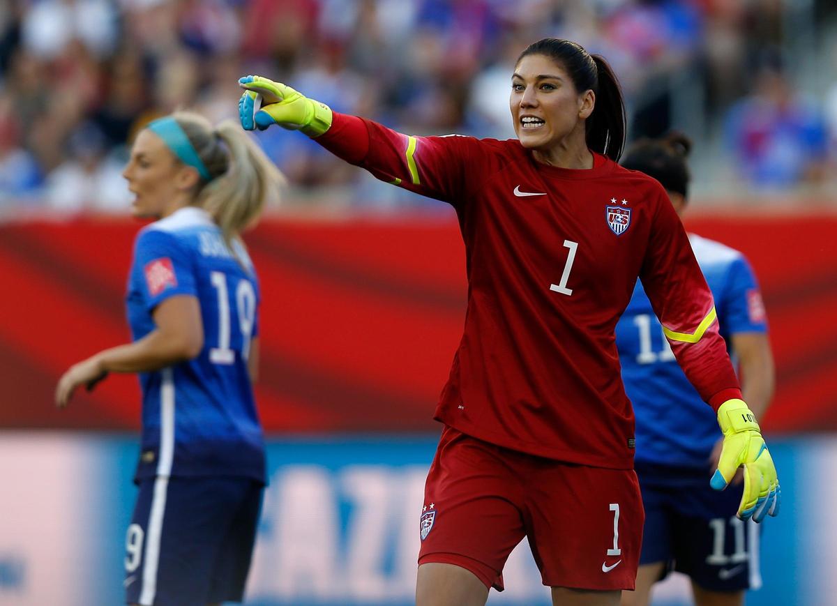 Usa, Hope Solo: «Gli uomini sono pagati 4 volte di più soltanto per entrare in campo»