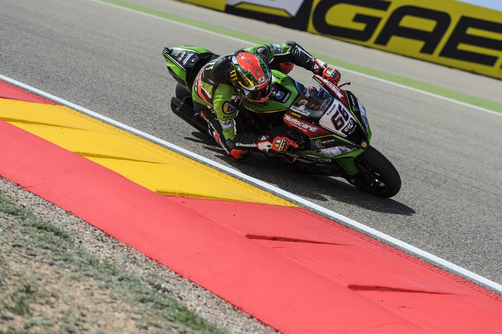 Superbike Spagna, pole: record Sykes, poi le Yamaha