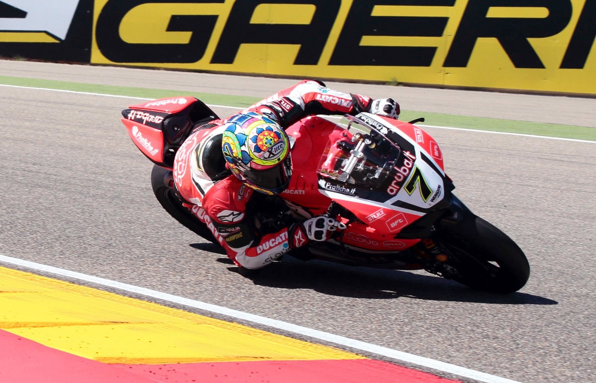 Superbike, Aragon: in Gara 2 per i bookie Davies fa il bis