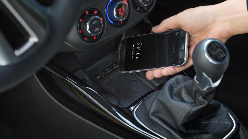 Opel Adam, debutta la docking station