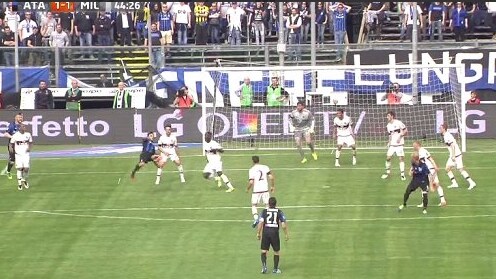 Atalanta-Milan: che capolavoro la rovesciata di Pinilla