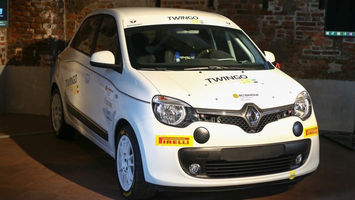 Nuova Renault Twingo R1: foto