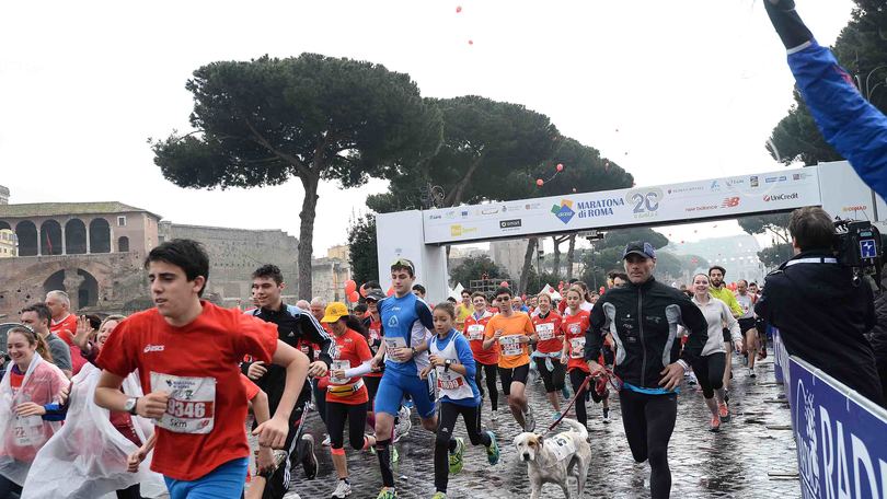 Roma Fun Run, migliaia di partecipanti: 4 km di festa nel cuore della capitale