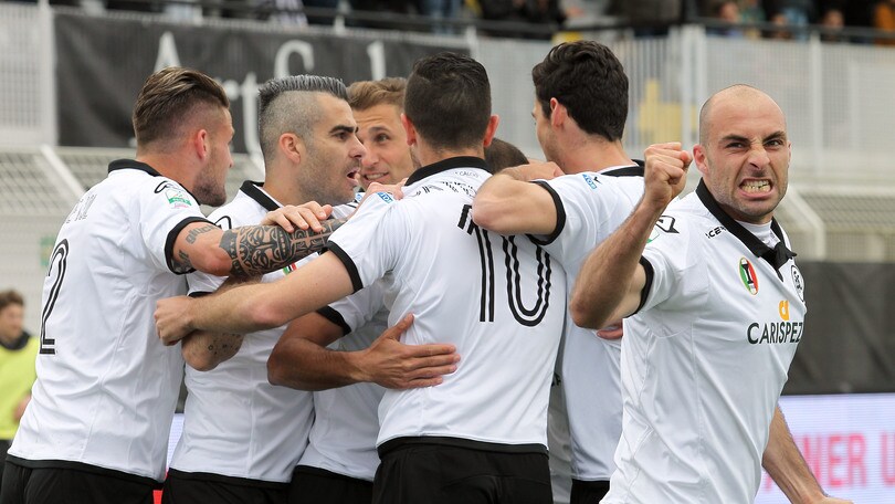 Diretta Spezia-Brescia, probabili formazioni e tempo reale