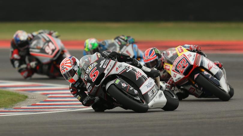Moto2, Austin: la pole è di Rins, paura per Vazquez