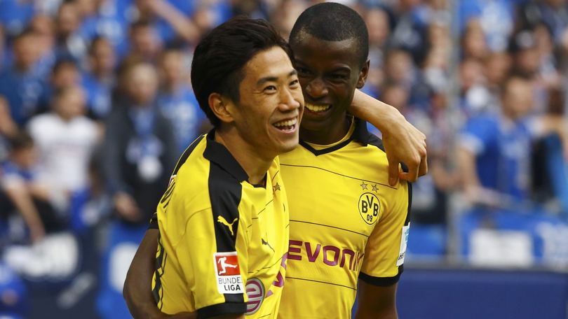 Bundesliga, lo Schalke ferma il Dortmund. Il Bayern ora è a +7