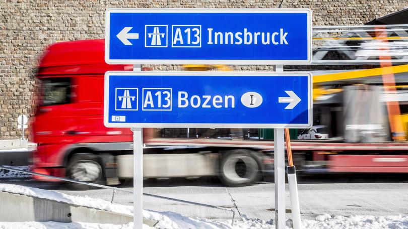 Migranti, Austria inizia lavori per una barriera al Brennero