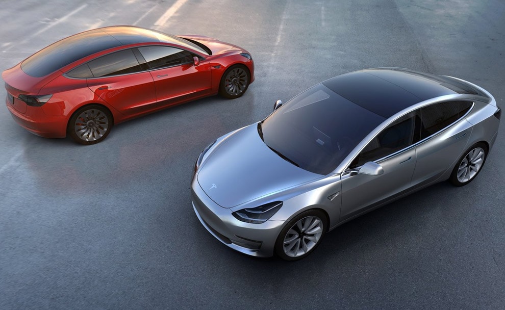 Tesla Model3: 325.000 prenotazioni al… buio