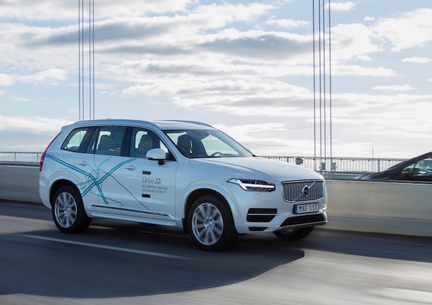 Volvo in Cina per il maxi-test con la guida autonoma