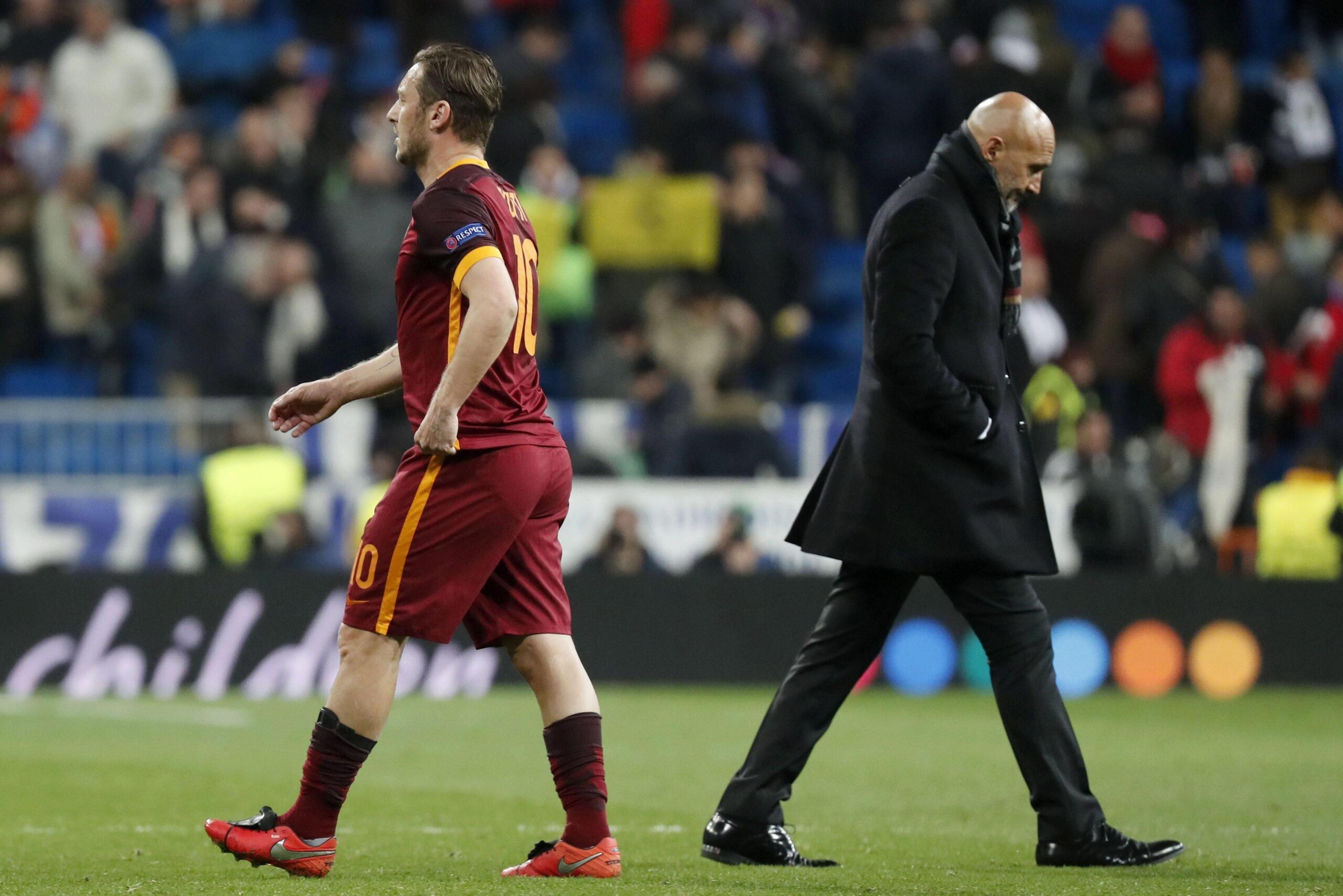 Spalletti: «Sono 10 anni che fate figure di m...». E con Totti scoppia il finimondo