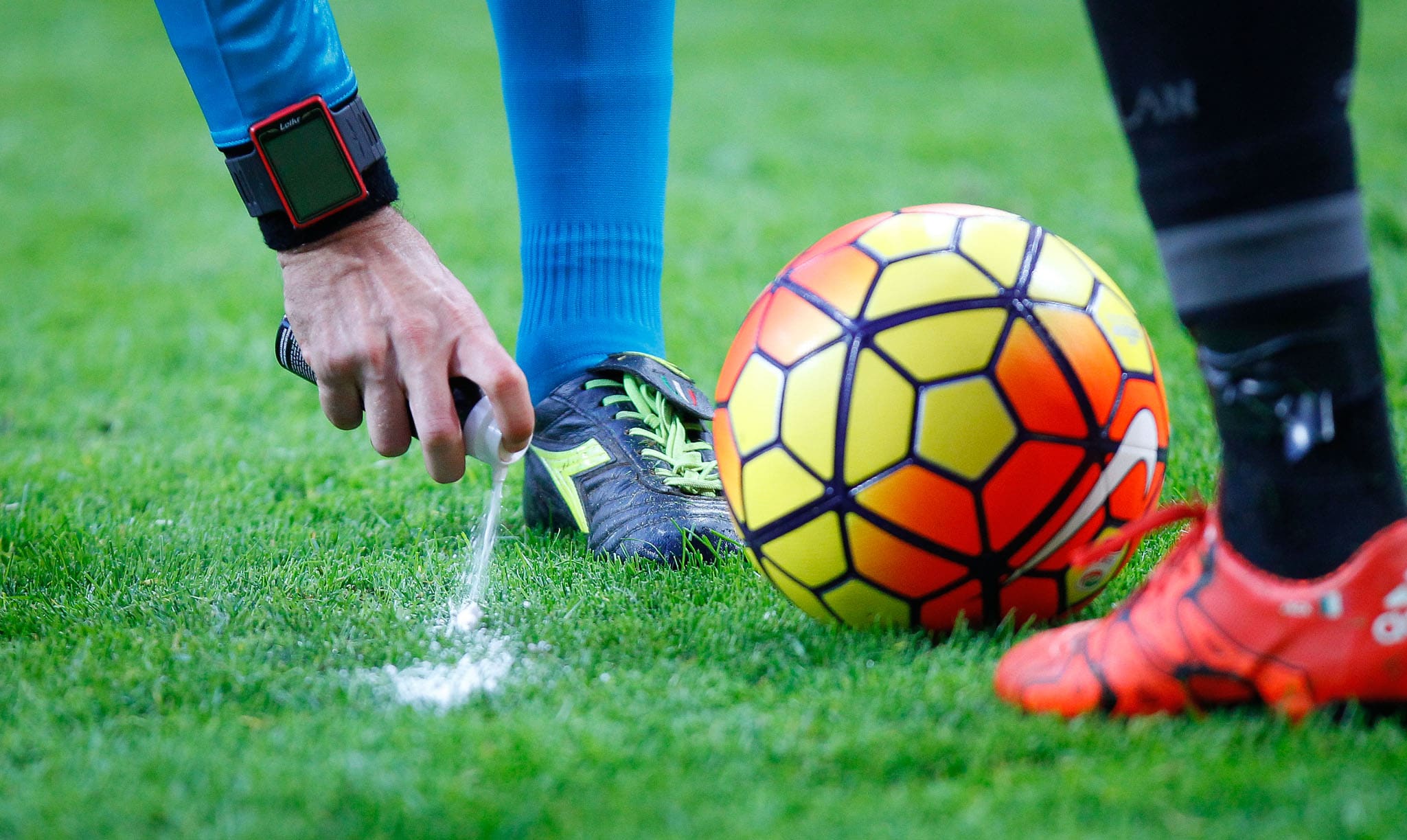 Settimana contro la violenza, picchiato arbitro in Lombardia