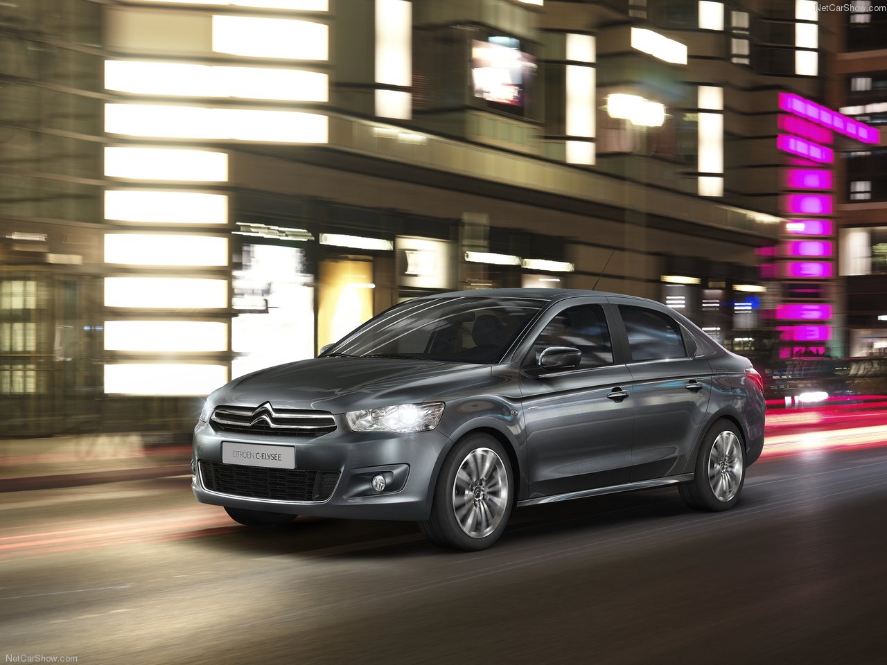Citroen presenta la Elysée elettrica