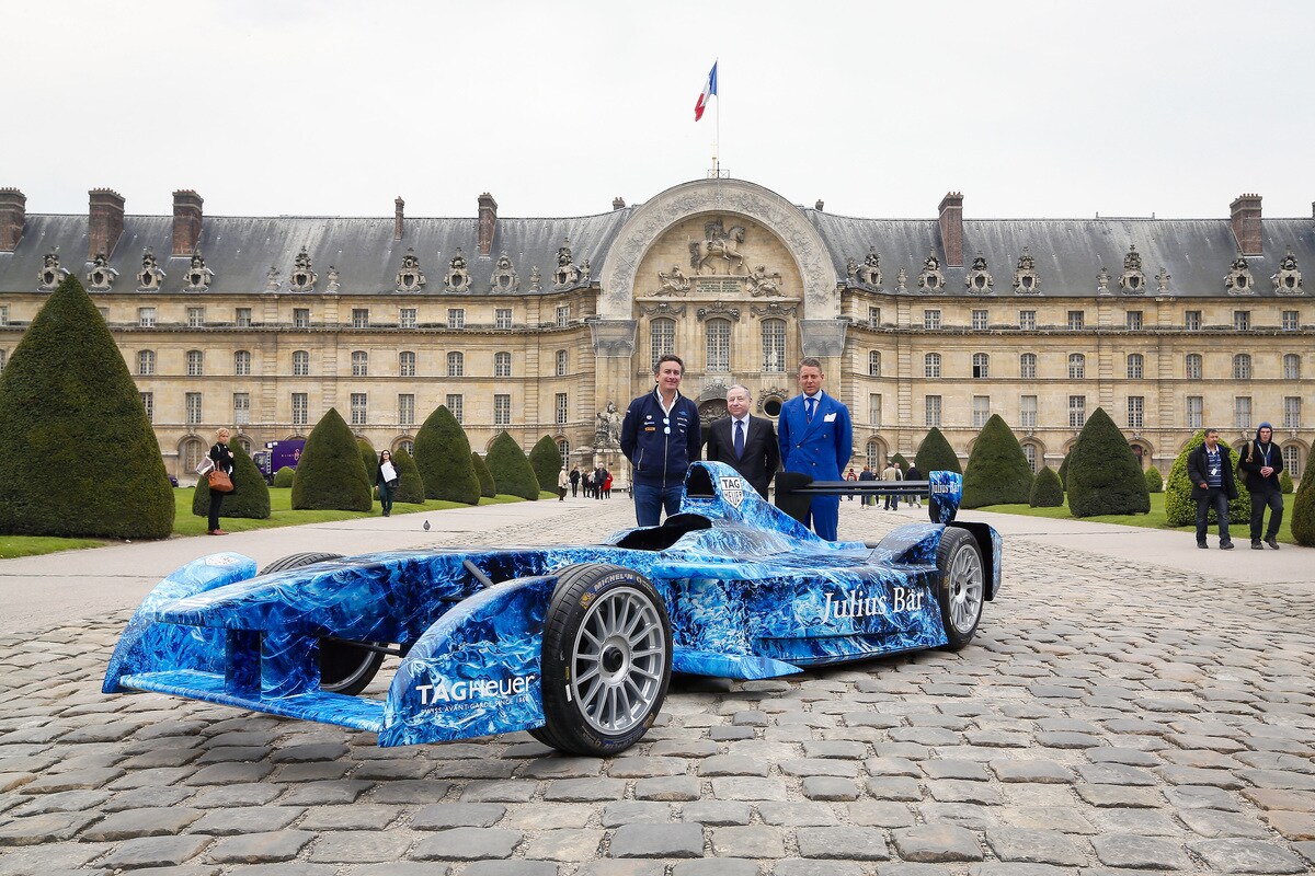 Lapo Elkann con Garage Italia a Parigi per la Formula speciale Earth Day