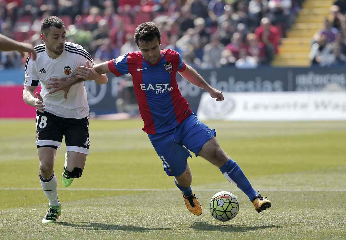 Calciomercato Fiorentina, idea Agazzi. Rossi verso l'Espanyol
