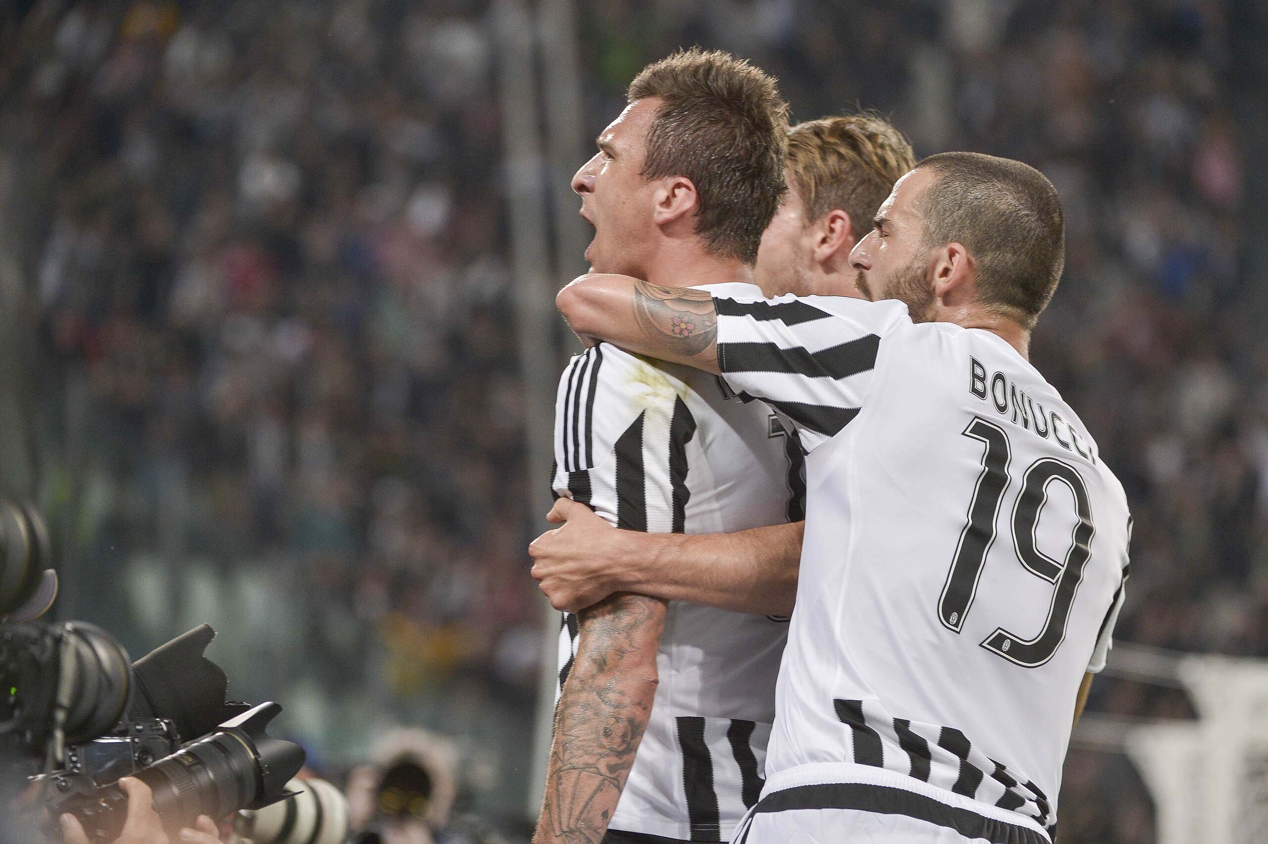 Juventus, Allegri sorprende: dentro Mandzukic, Morata in panchina