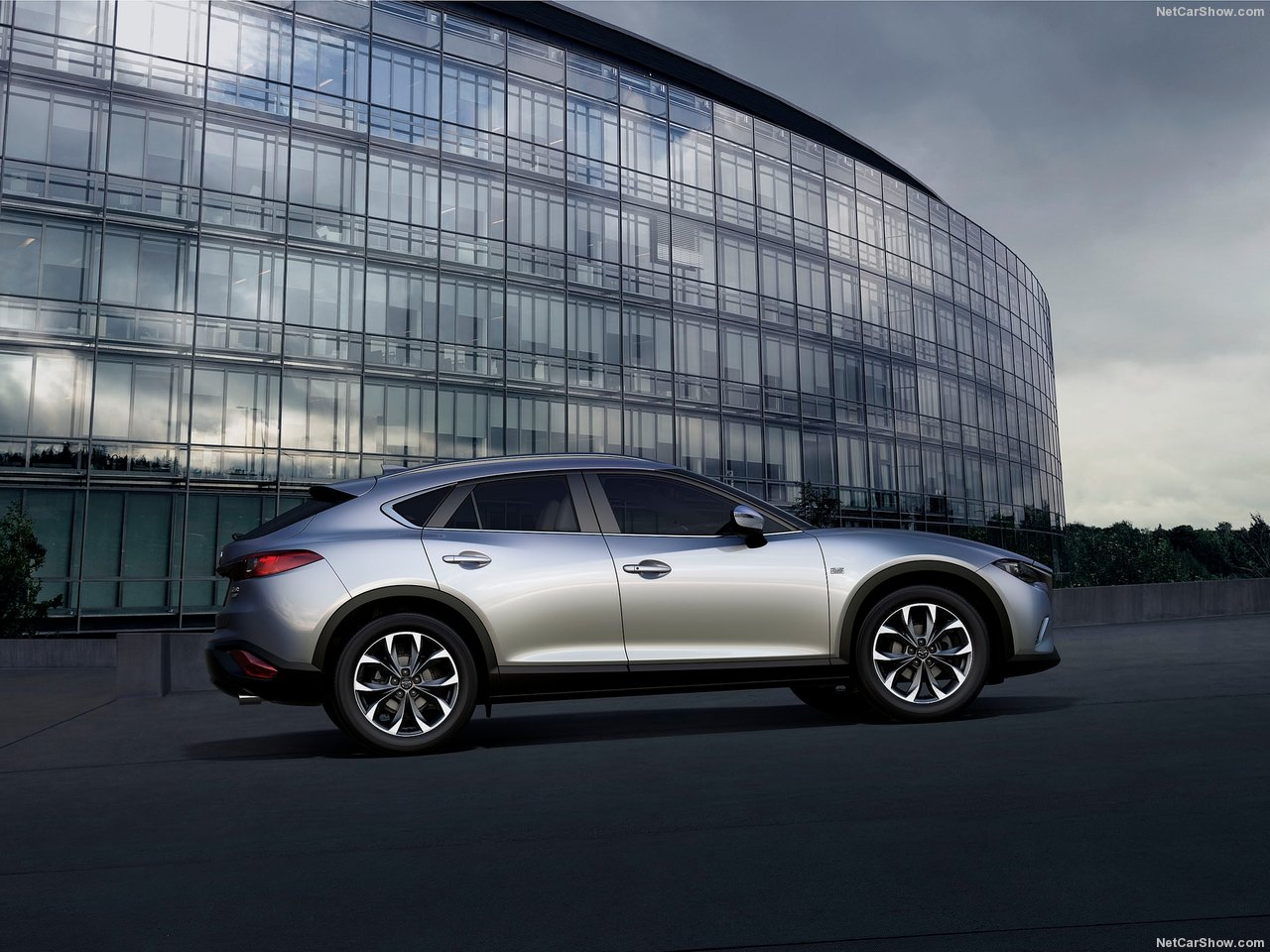 Mazda CX-4, debutta il SUV Coupé per la Cina