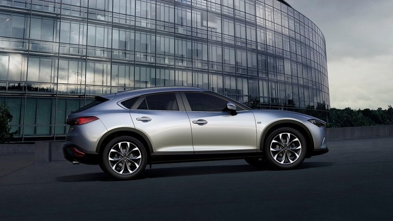 Mazda CX-4, debutta il SUV Coupé per la Cina