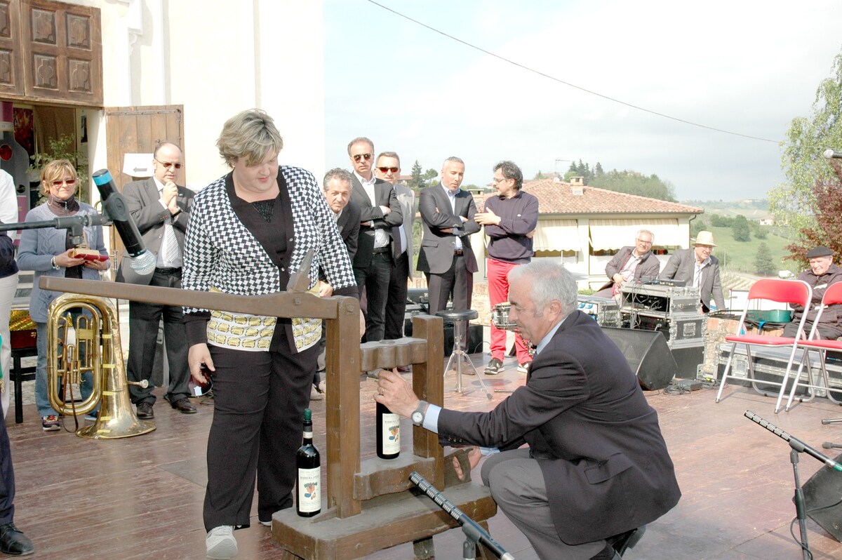Casagnole Lanze celebra il Barbera