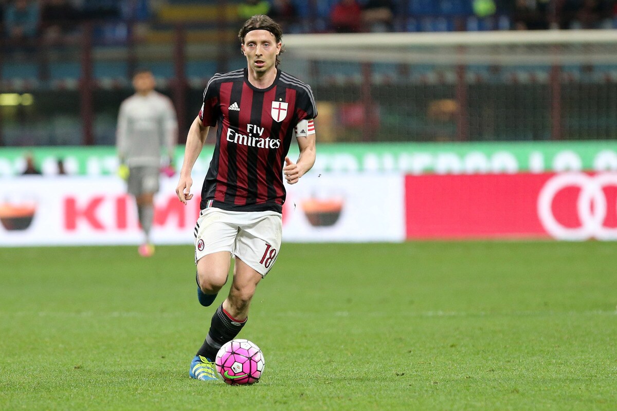 Calciomercato Milan, per Montolivo rinnovo di tre anni